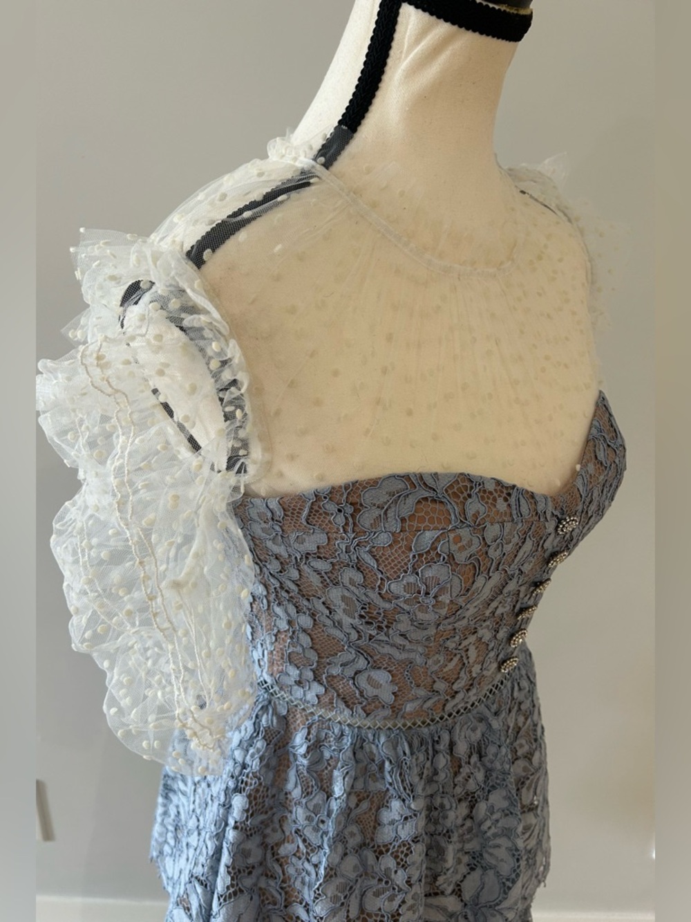 Self Portrait Cord Lace Tiered Skirt Mini Dress Women’s Size 2 - Picture 3 of 7